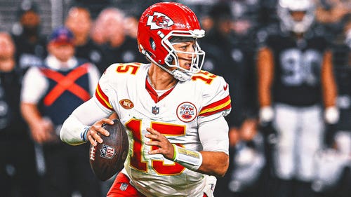 DEREK CARR Trending Image: Nick Wright names Patrick Mahomes 'King' of the QBs after Week 12 victory